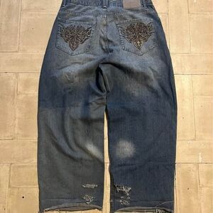 Super baggy Y2K style back pocket embroidered baggy jeans size 34x26